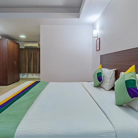 Treebo Central Thrissur Екстериор снимка