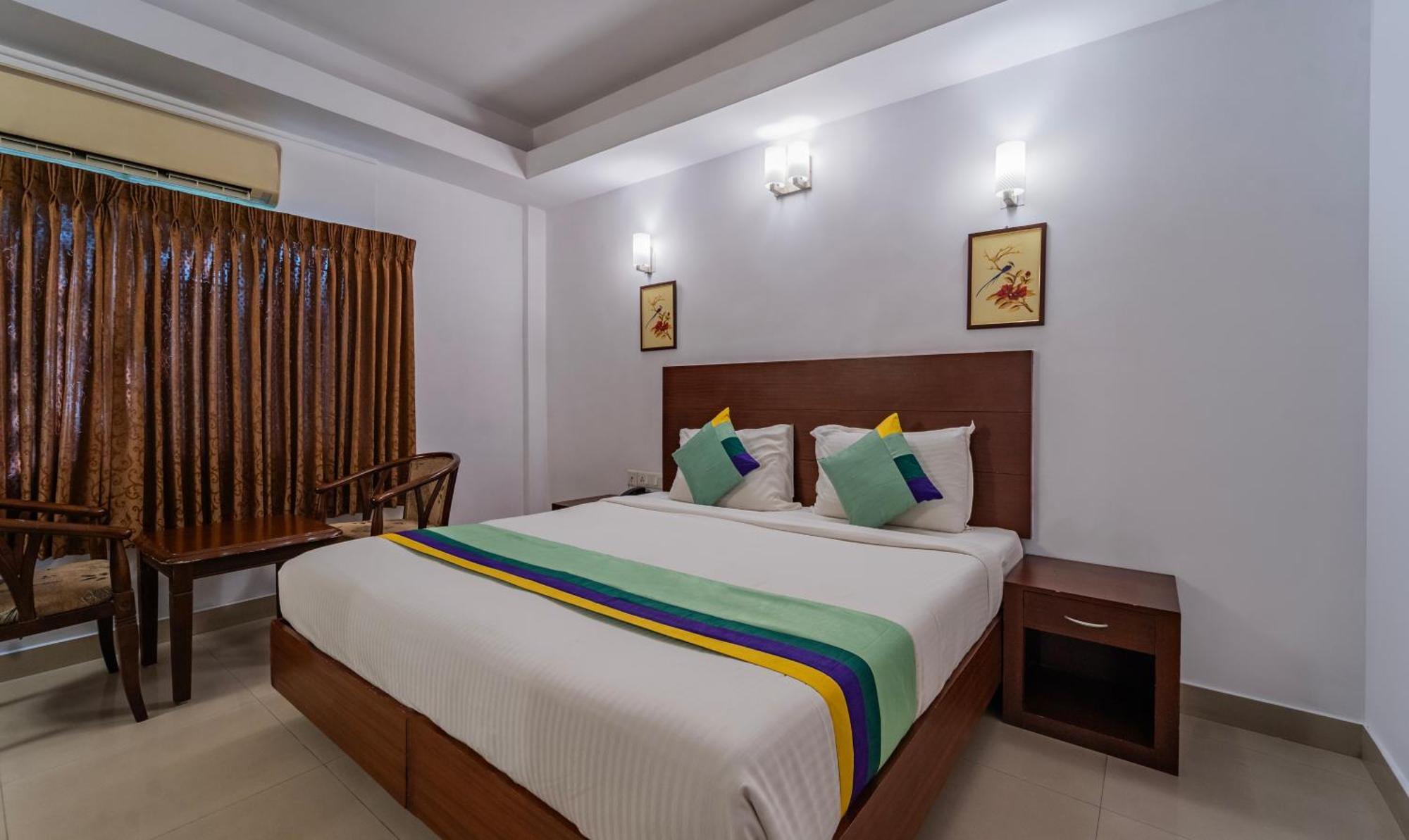 Treebo Central Thrissur Екстериор снимка