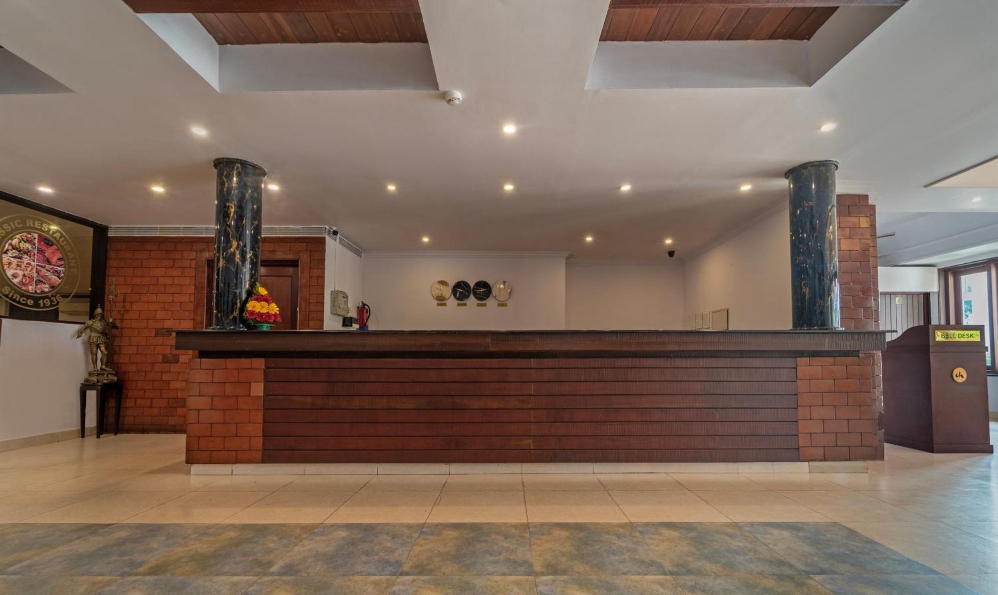 Treebo Central Thrissur Екстериор снимка